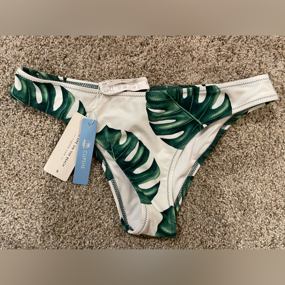 Cupshe Tropical Bikini Bottom - NEVER USED WITH TAGS